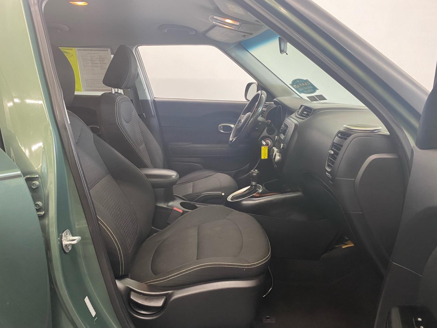 2014 Green /Gray Kia Soul (KNDJP3A57E7) , located at 533 S West End Blvd., Quakertown, PA, 18951, (877) 257-4995, 40.343994, -75.303604 - INCLUDED IN THE SALE PRICE OF EVERY VEHICLE: 48 Hour Money Back Guarantee 6 Month - 6,000 Mile Warranty Brand New PA State Inspection & Emission $10 Oil Changes for the Life of the Loan Complete CARFAX - Photo#5